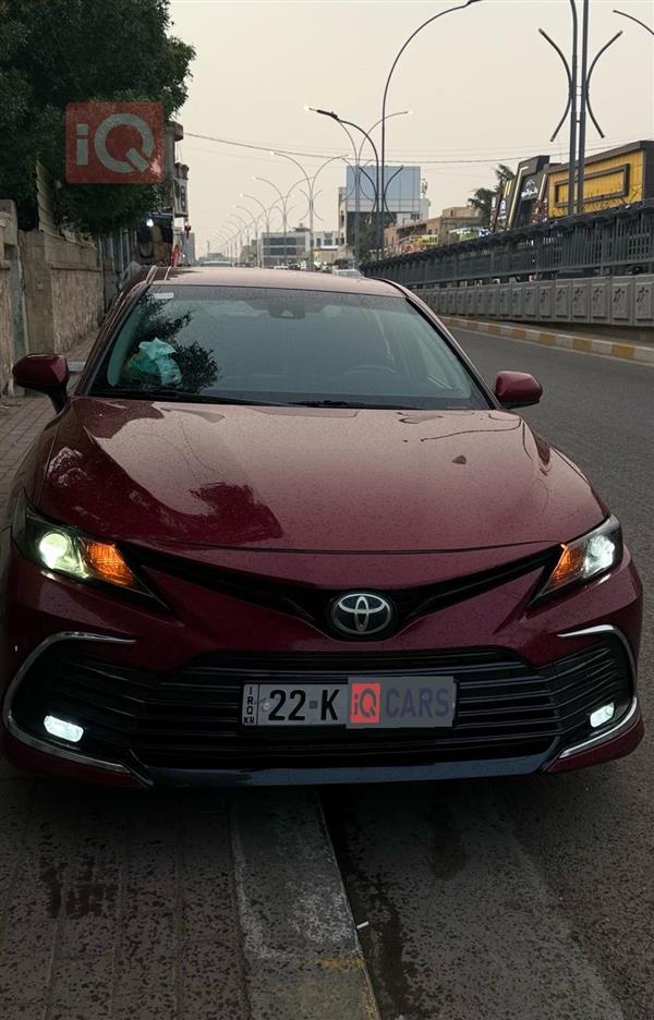 تويوتا كامري 2022 للبيع في العراق - الرمادي